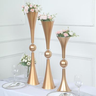 trumpet vases, gold trumpet vases, trumpet vase centerpieces, plastic trumpet vase, tall trumpet vases#size_parent