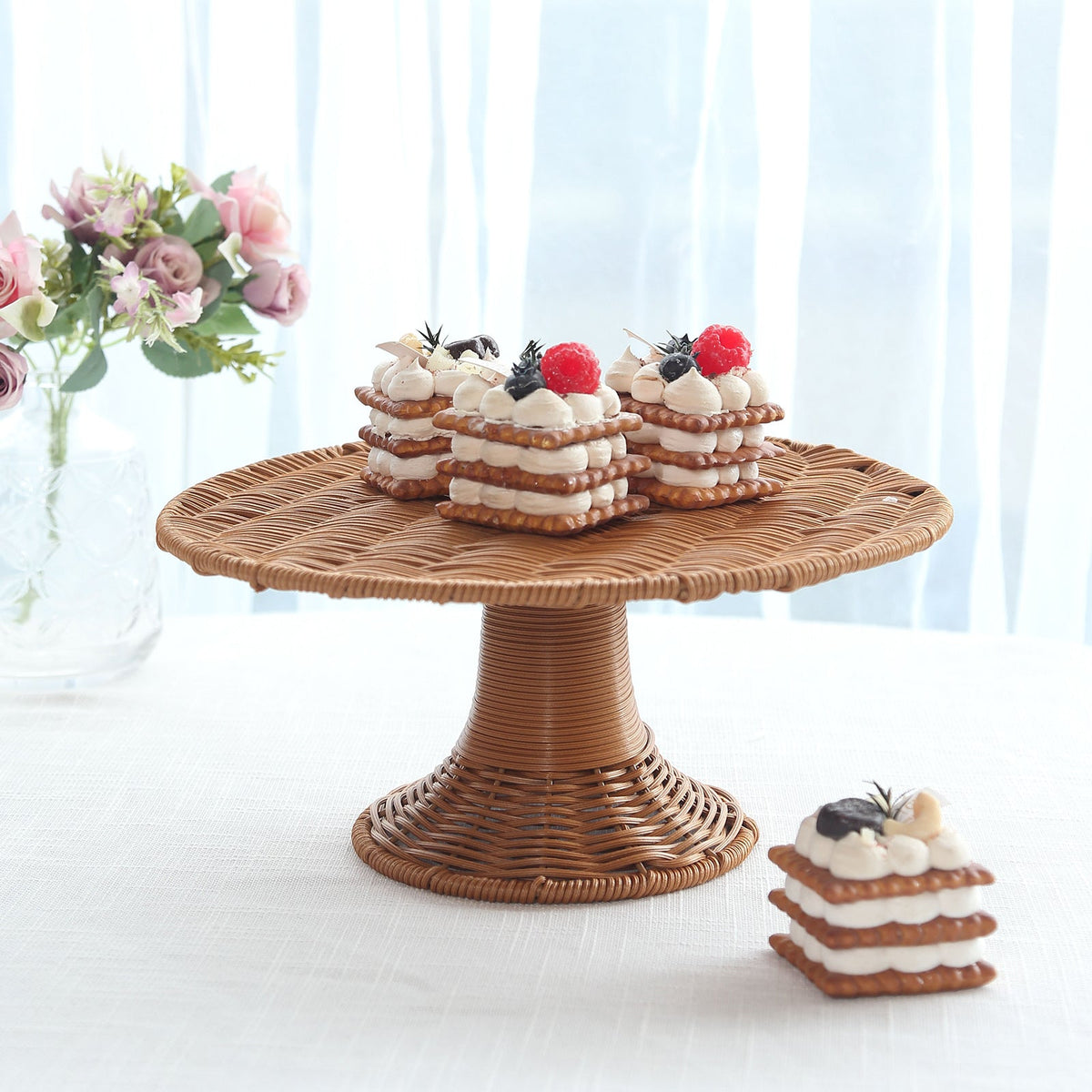 Natural Plastic Rattan Wicker Pedestal Riser, Round Rustic Dessert ...