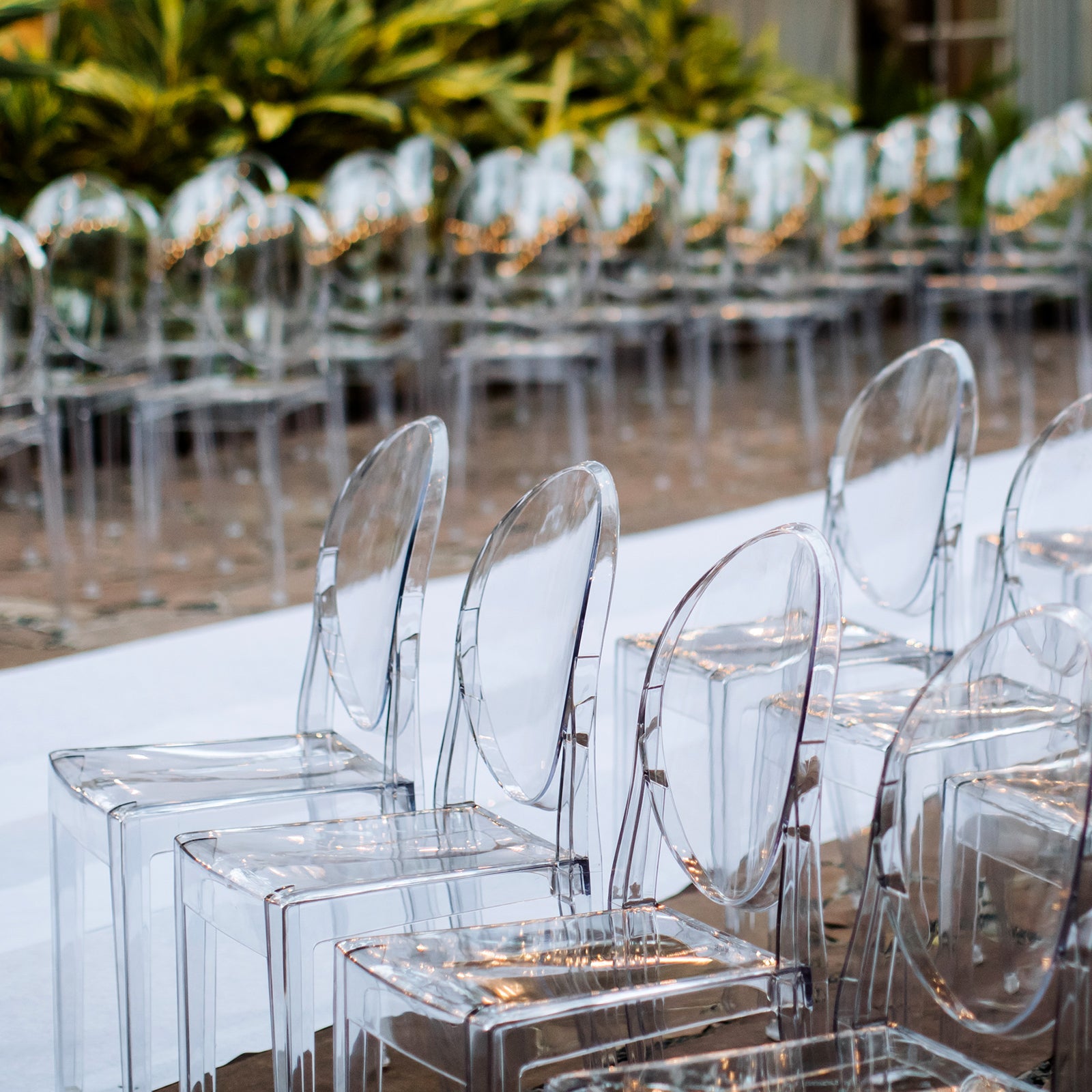 4 Pack Stackable Clear Acrylic Ghost Banquet Chairs with Oval Back ...