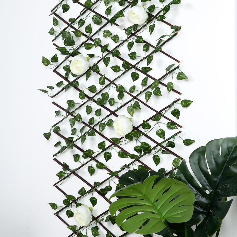 fake plant trellis Expandable Wooden Lattice Fence With Artificial Ivy Leaf Trellis Vines, Accordion Backdrop Fencing 17"x95"